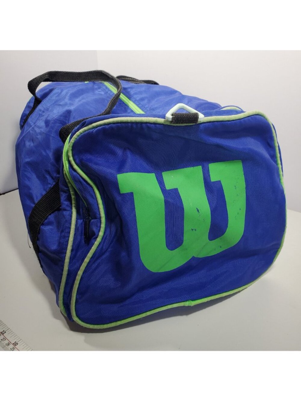 Wilson Blue Nylon Duffle Vintage Gym Bag Neon Green Travel Zippered - Picture 4 of 16